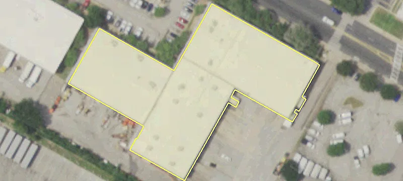 Warehouse with Dock High Doors