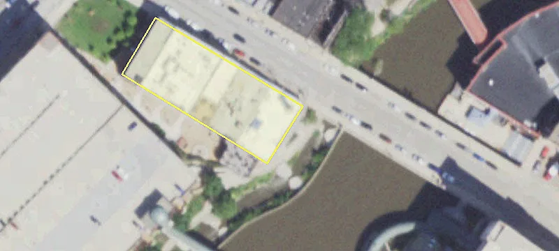 Aurora Commercial Building For Sale
