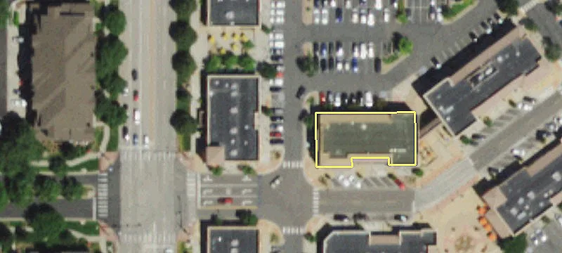 Retail Space in Lowry Center