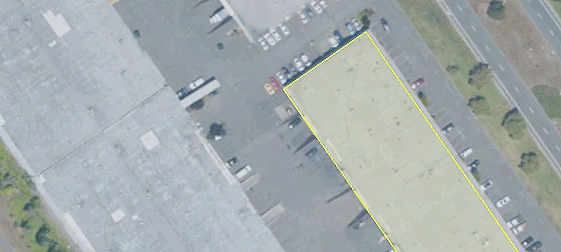 Oakland Warehouse with Loading Docks