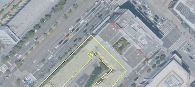 Retail Space Near Oracle Park