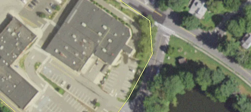 Retail Space in Briarcliff Manor