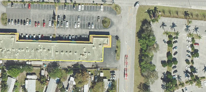 Retail Space on Okeechobee Blvd