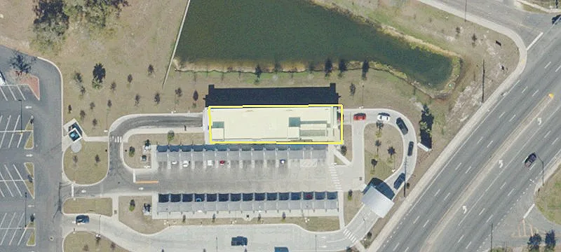 Retail Space in Densely Populated Area