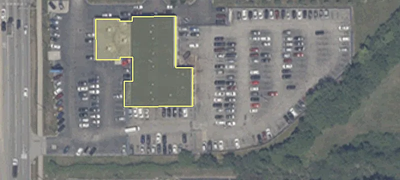 Car Dealership on 3.48 Acres