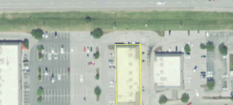 Retail Space in High-Traffic Center