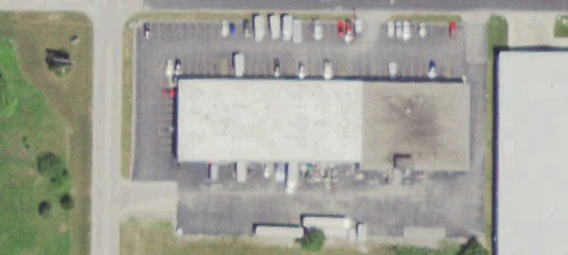 Flex Building in Industrial Park