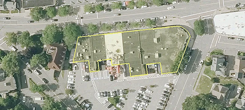 Downtown Wellesley Shopping Center Space