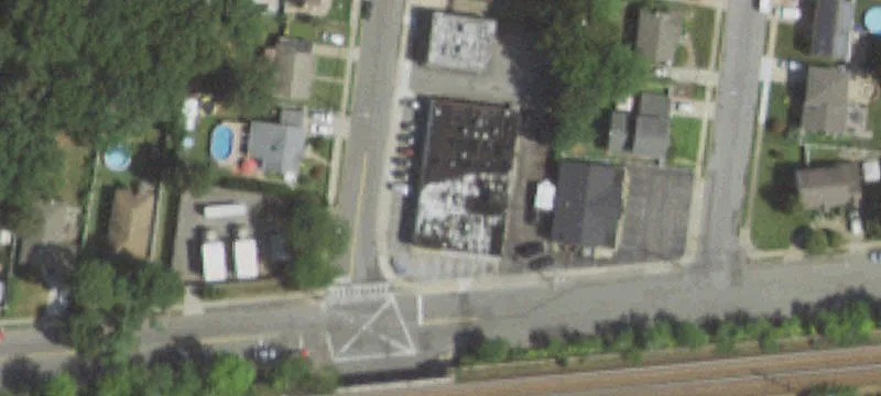 Massapequa 6-Store Shopping Center