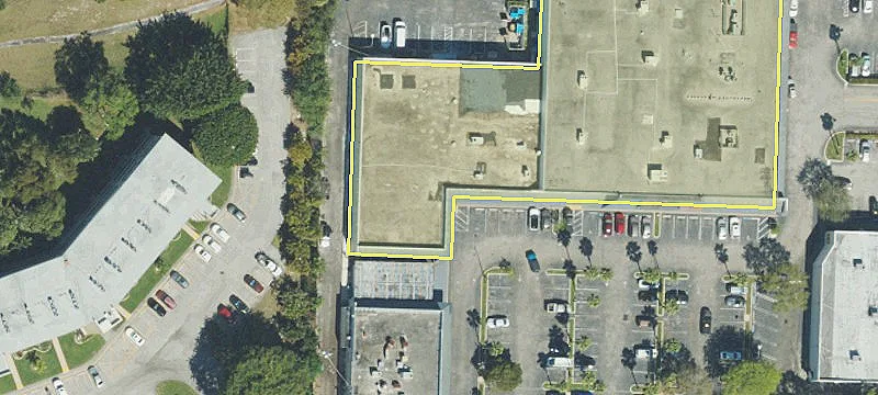 Retail Space on Okeechobee Boulevard
