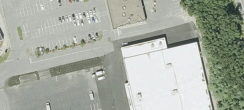 Webster Plaza Retail/Distribution Space