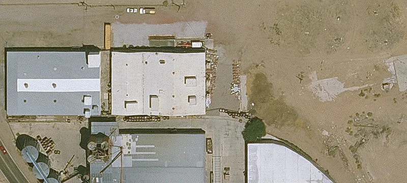 Versatile Commercial Building in Yuma