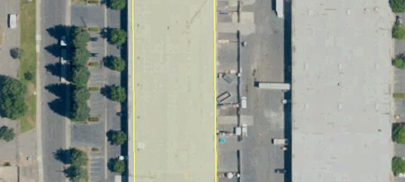 Sacramento Warehouse with Fenced Yard