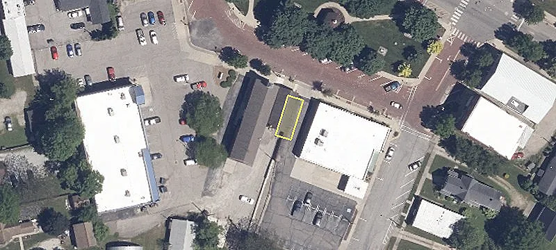 Freestanding Building in Lodi, Ohio