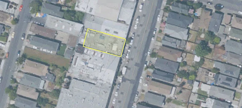 Oakland Warehouse with Cooler Space