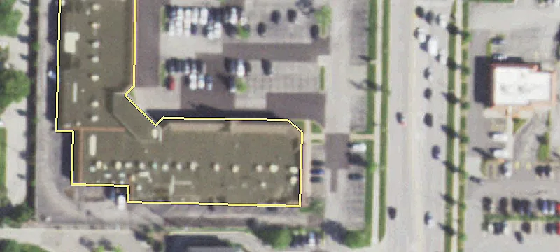 Retail Space in Glenview Center