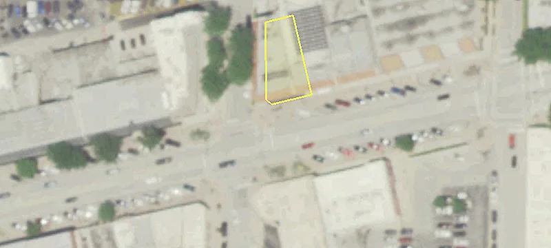 Retail/Restaurant Space in Growing Community