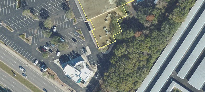 Retail Space on Hillsborough Avenue