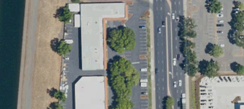 Retail Space on Sunrise Blvd