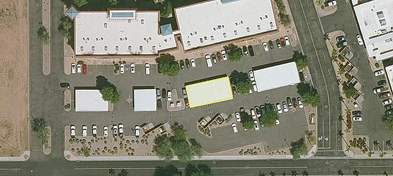 Retail Space in Gilbert Town