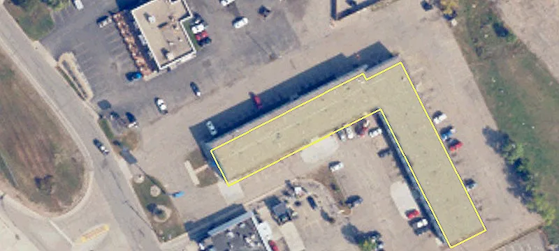 Visible Retail Space For Rent