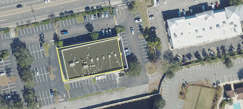 Retail Space in High-Traffic Area