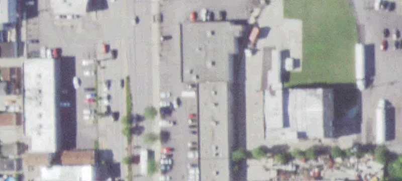 Retail Space in Back of Yards