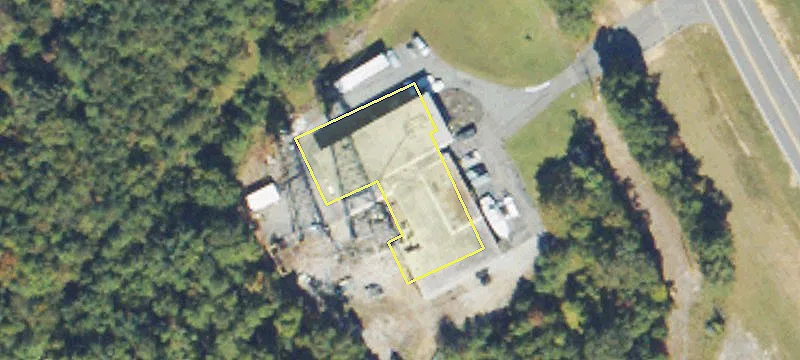 Adairsville Warehouse with Drive-In Door