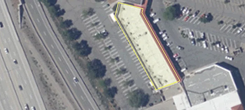 Retail Space in Del Monte Plaza