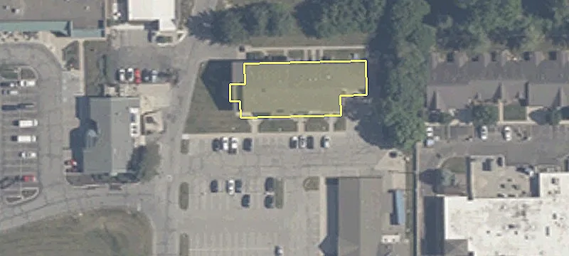 Retail Space Near Grocery Store