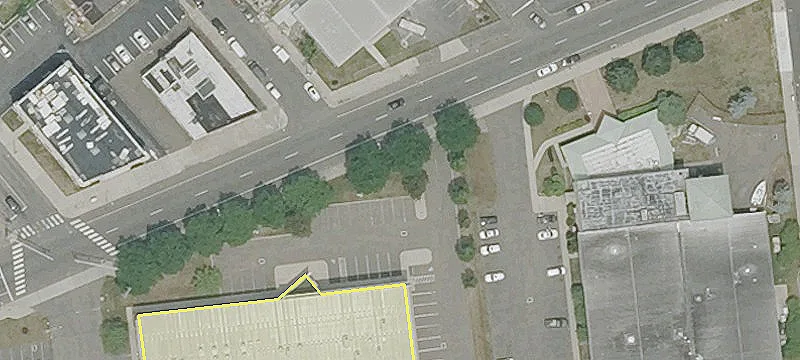 Retail/Medical/Restaurant Space Available
