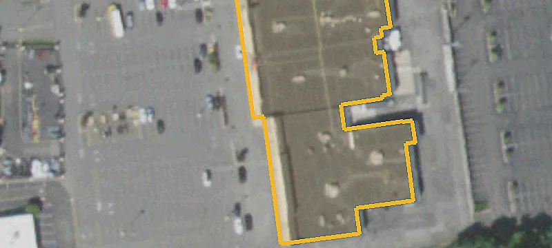 Retail Space Near Shopping Center