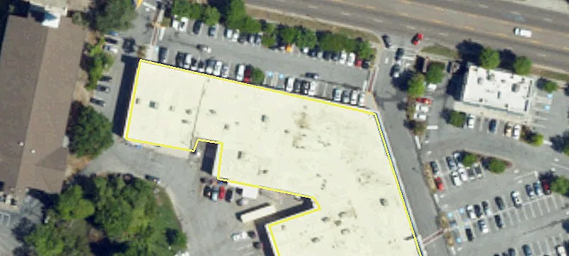 Charleston Shopping Center Retail Space