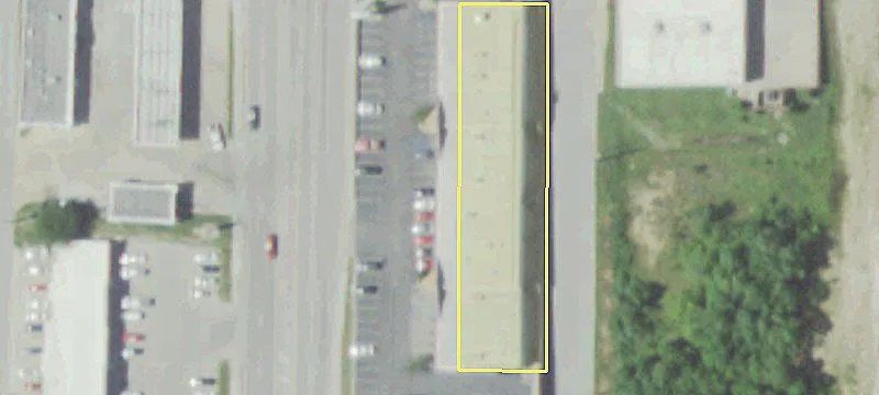 Retail Space in Prime Location