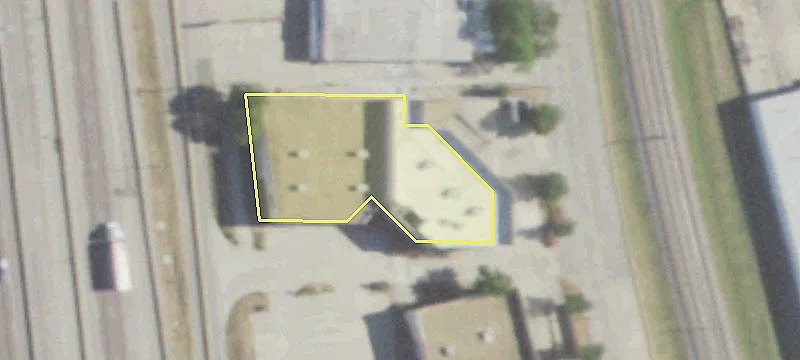 Warehouse with I-35 Visibility