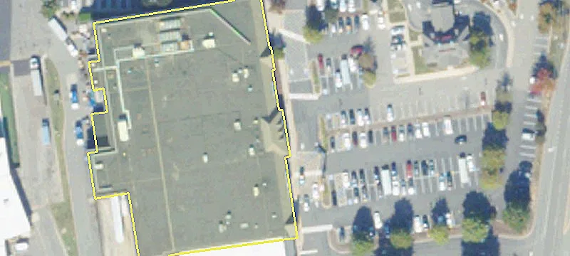 Richmond Shopping Center Retail Space