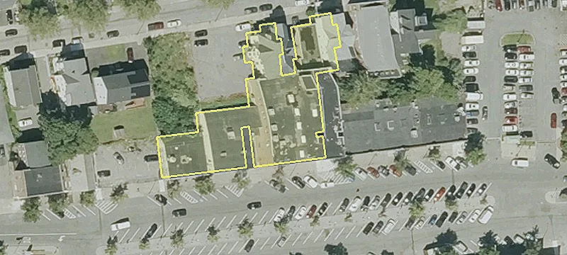 Prime Commercial Property For Lease
