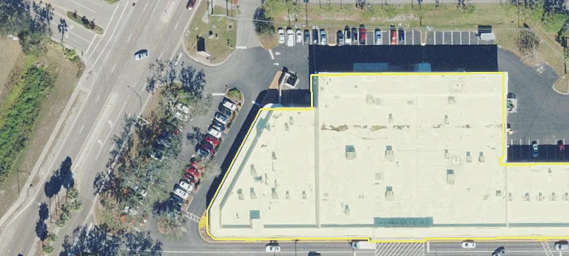 Retail Space in South Venice