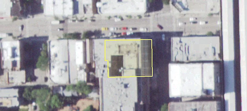 Lakeview Retail Space For Rent