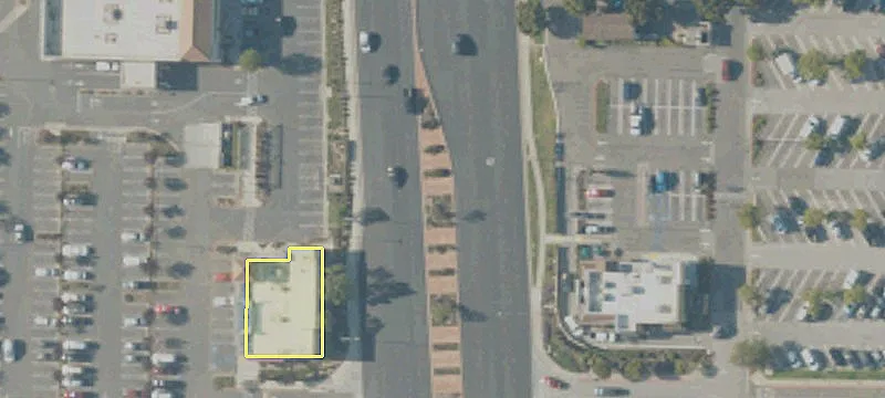 Retail Space in Santa Maria