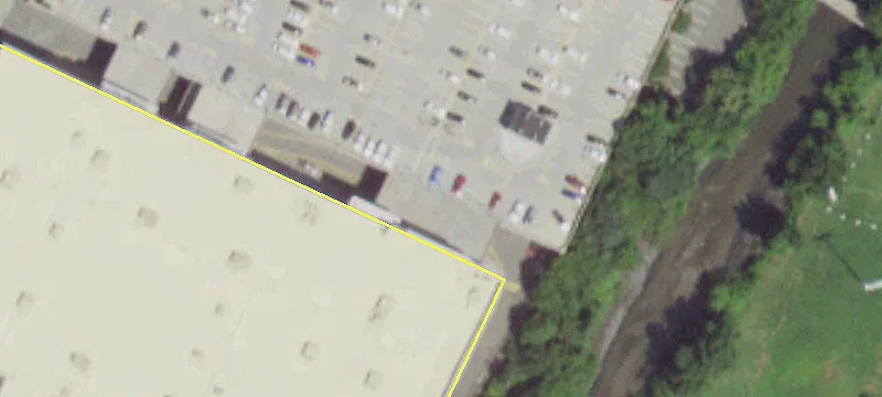 Retail Space in Mount Vernon