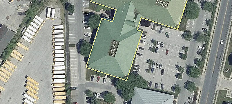 Office Space in Gated Park