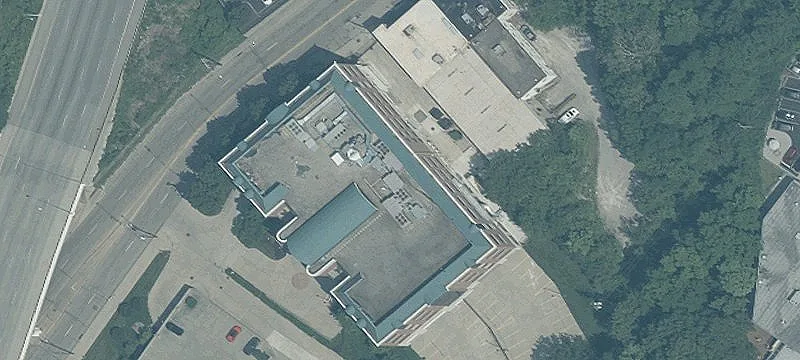 Office Building with Private Parking
