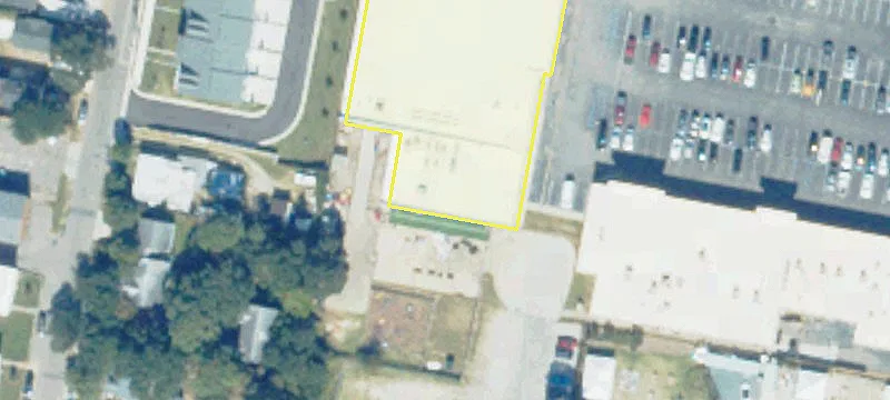 Retail Space on Shore Drive