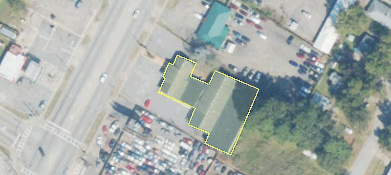 Versatile Commercial Building on Peach Orchard