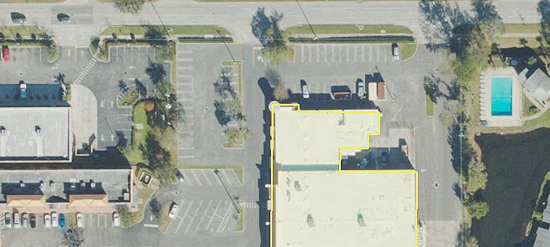 Retail Space on Semoran Boulevard