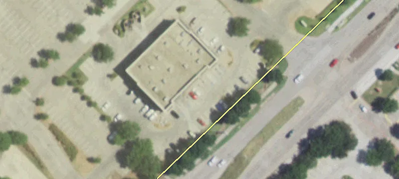 Retail Space in Garland Center