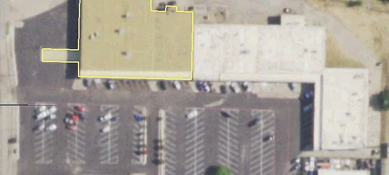 Retail Space on Meadowbrook Drive