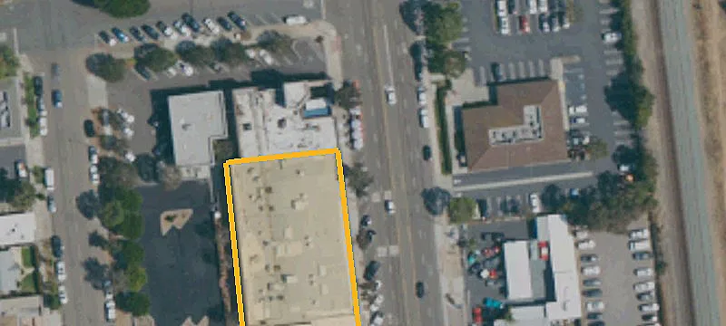 Retail/Office Space with Mezzanine