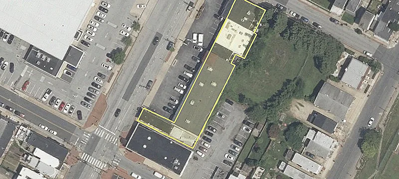 Retail/Flex Space with Drive-In